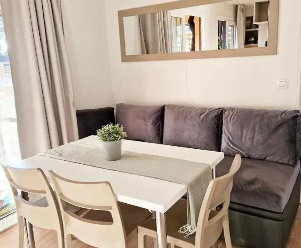 La Mobile * بيوغْغاد نا موغو